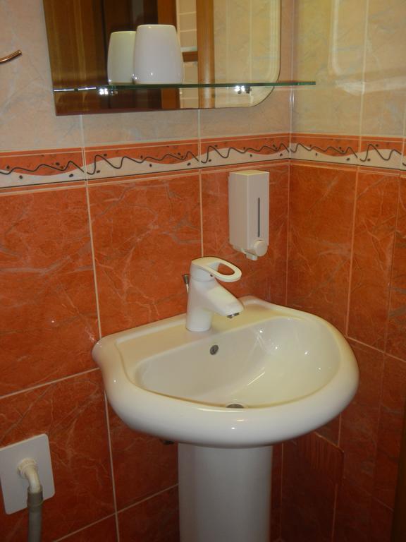 Apartment Boris Nis Ruang foto