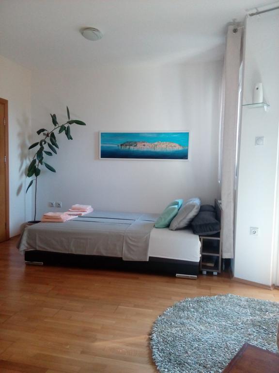 Apartment Boris Nis Ruang foto