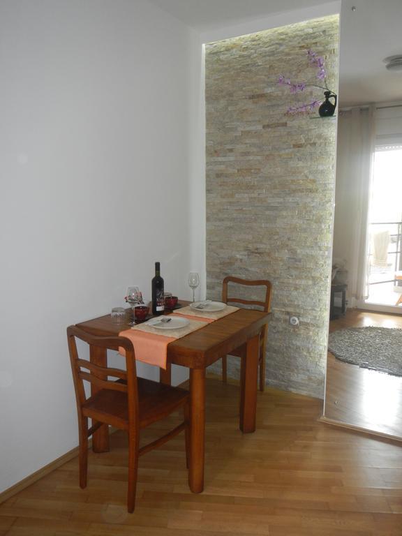 Apartment Boris Nis Ruang foto